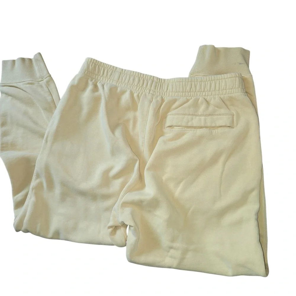 Nike Sportswear Club Fleece Joggers Cream Pale Yellow Sweatpants Mens Medium